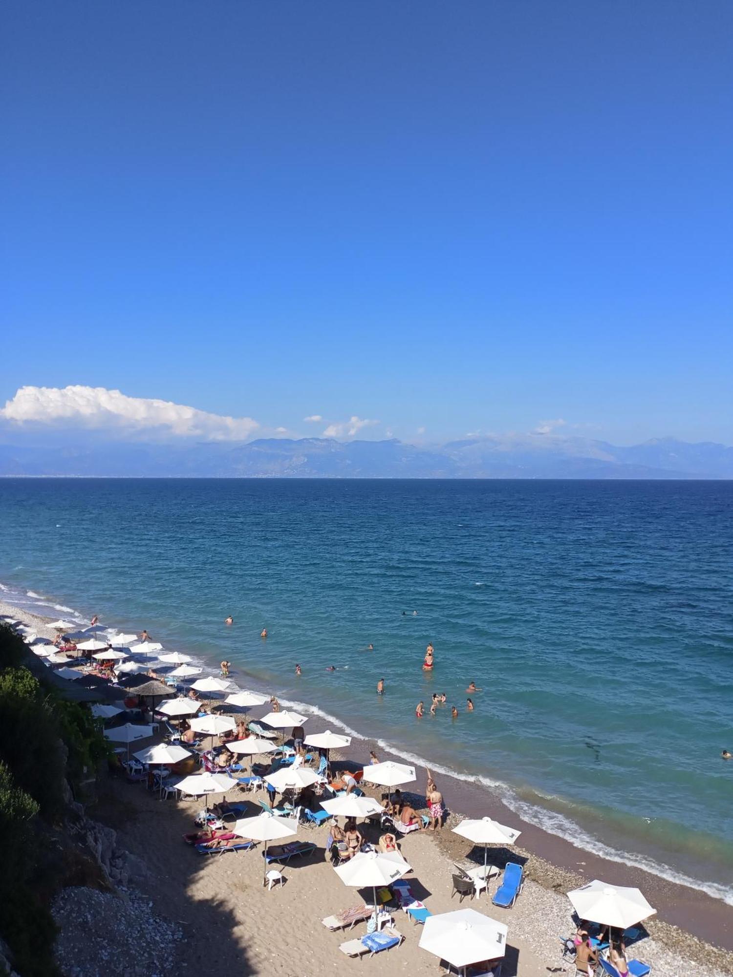 Panorama Beach Храни Екстериор снимка