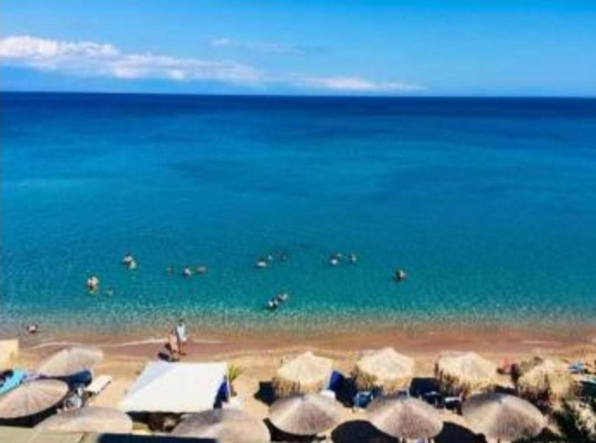 Panorama Beach Храни Екстериор снимка
